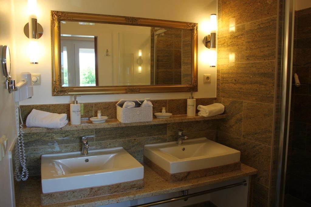 Hotel Al Faro Lodge Am See โพเดอร์สดอร์ฟ อัม ซี ภายนอก รูปภาพ