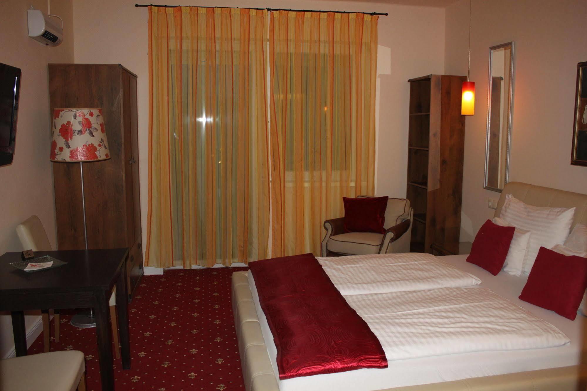 Hotel Al Faro Lodge Am See โพเดอร์สดอร์ฟ อัม ซี ภายนอก รูปภาพ