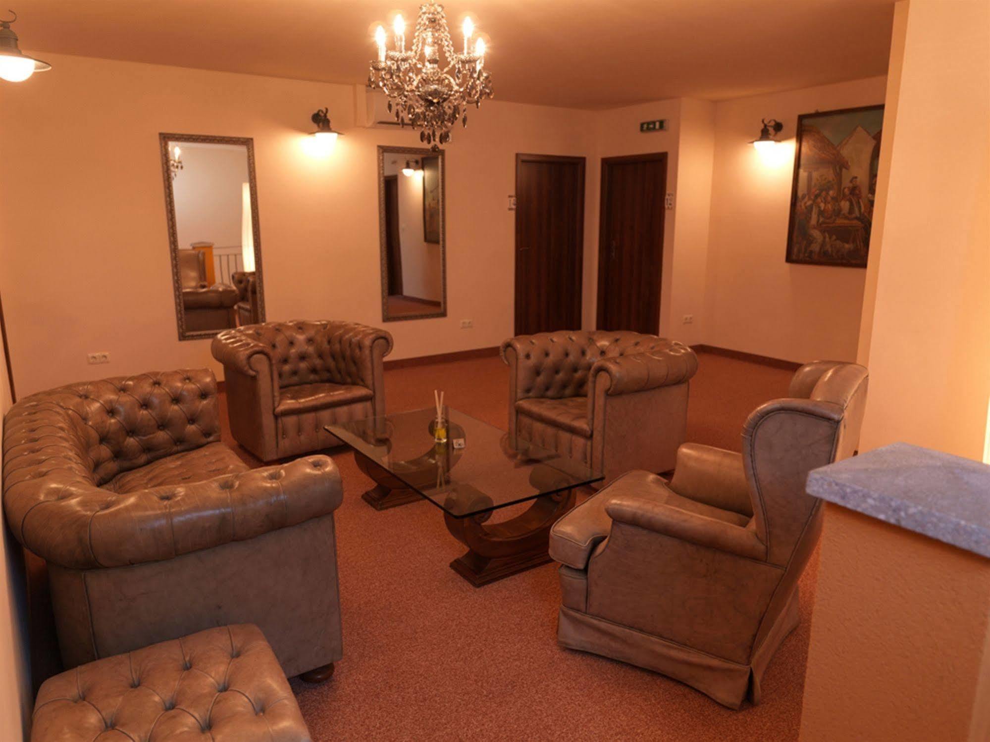 Hotel Al Faro Lodge Am See โพเดอร์สดอร์ฟ อัม ซี ภายนอก รูปภาพ